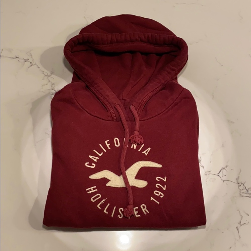 burgundy hoodie
